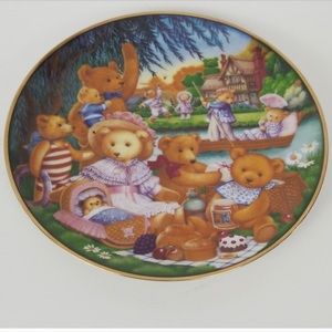 💖 Vintage ❤️A Teddy Bear Picnic LTD Edition 🌸